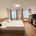 Hotel Engel Buch