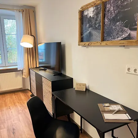 Engel Buch Hotel *