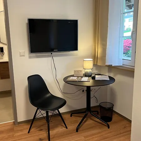 Engel Buch Hotel