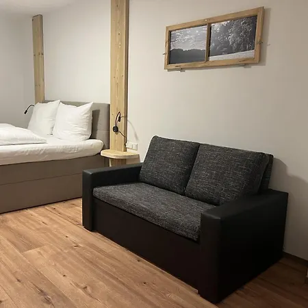 Hotel Engel Buch *